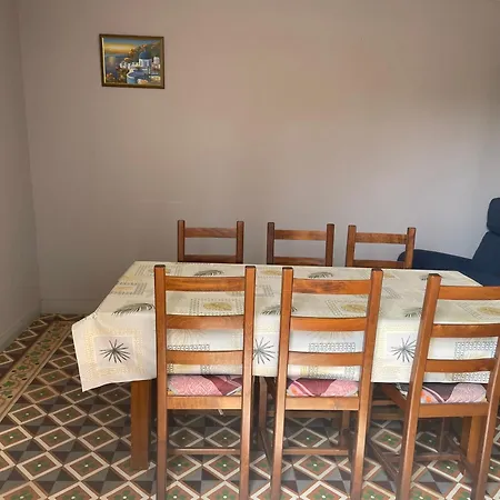 Maison Charmante *