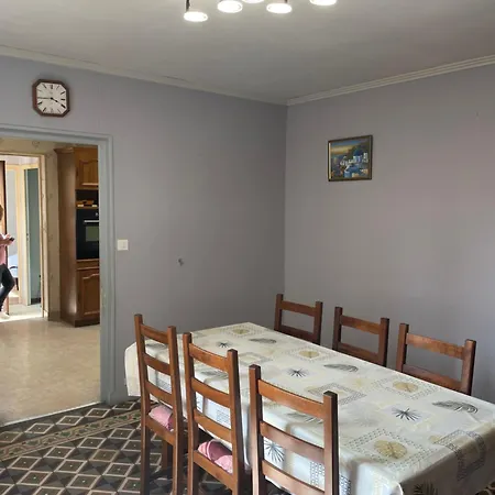 Maison Charmante Σπίτι διακοπών *